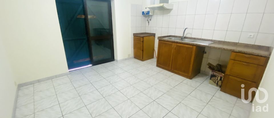 Traditional house T5 in Campos e Vila Meã of 183 m²