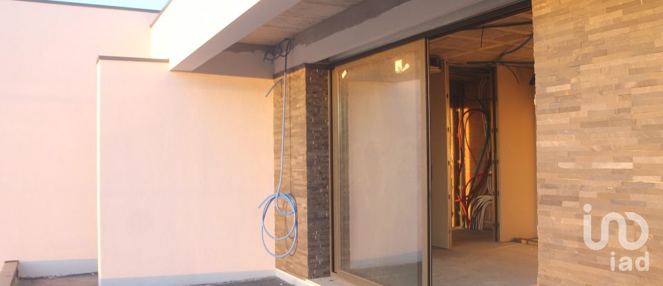 Maison T3 à Castelo do Neiva de 226 m²