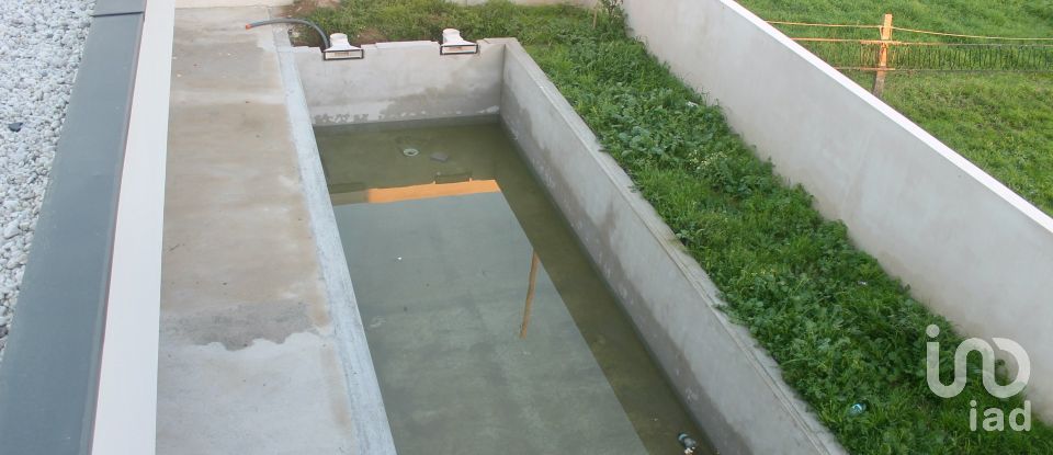 Maison T3 à Castelo do Neiva de 226 m²