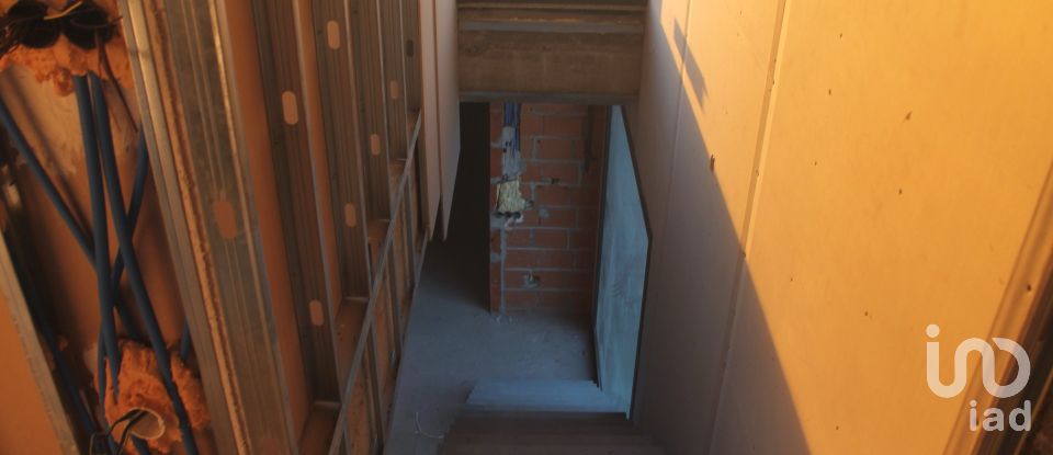 Maison T3 à Castelo do Neiva de 226 m²