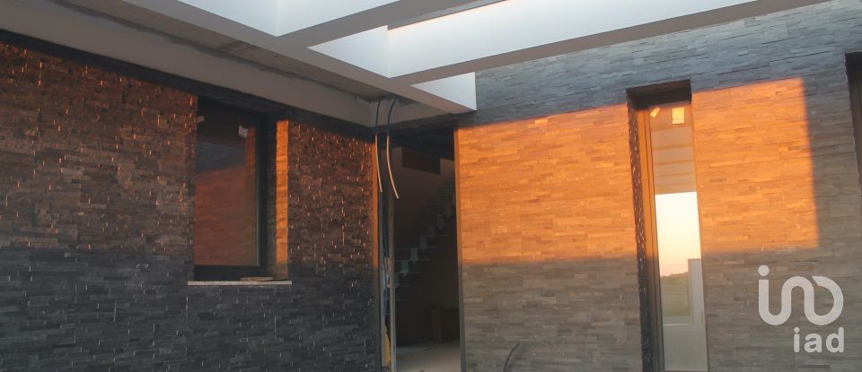 Maison T3 à Castelo do Neiva de 226 m²