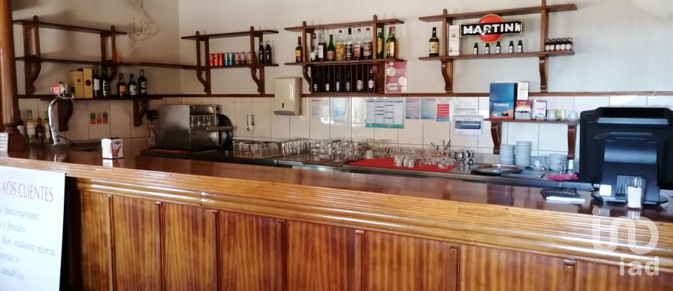 Boutique/Local commercial à Degracias e Pombalinho de 390 m²