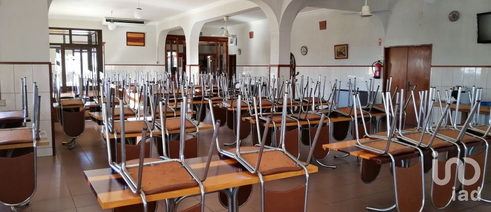 Boutique/Local commercial à Degracias e Pombalinho de 390 m²