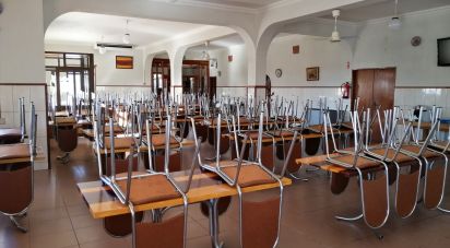 Boutique/Local commercial à Degracias e Pombalinho de 390 m²