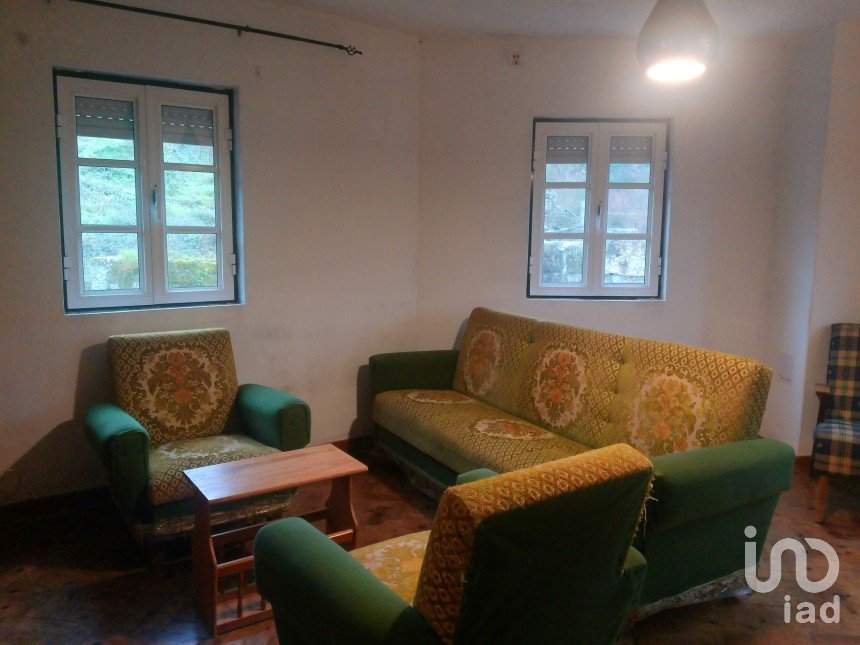 Casa T3 em Penalva de Alva e São Sebastião da Feira de 120 m²