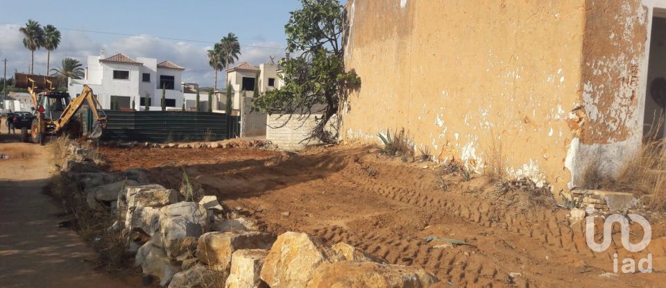 Land in Loulé (São Clemente) of 1,330 m²