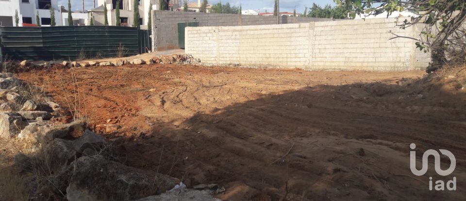 Land in Loulé (São Clemente) of 1,330 m²