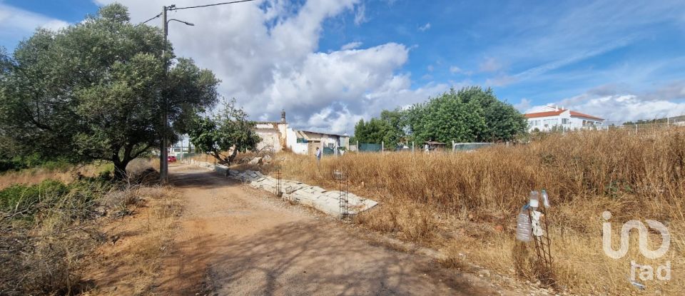 Land in Loulé (São Clemente) of 1,330 m²