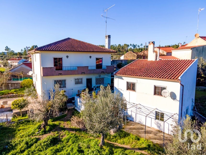 Casa de aldeia T7 em Proença-a-Nova e Peral de 434 m²