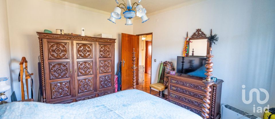 Casa de aldeia T7 em Proença-a-Nova e Peral de 434 m²