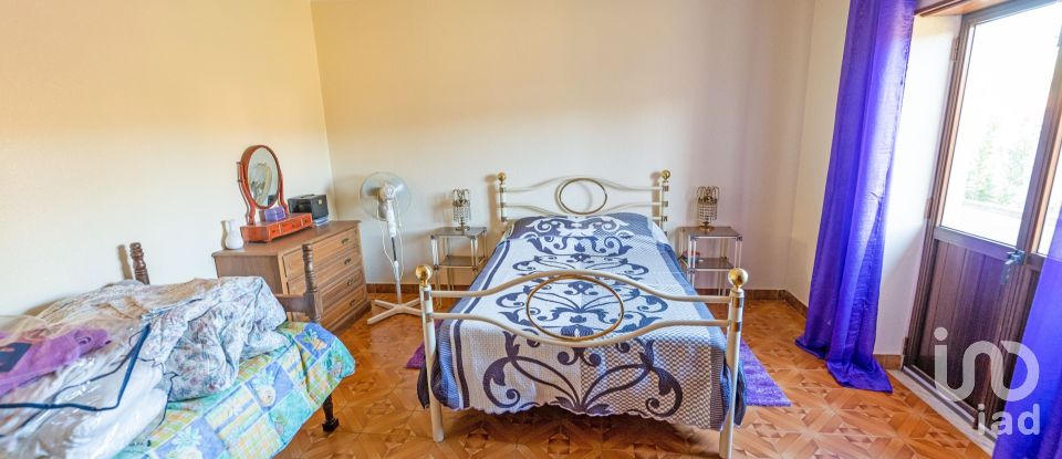 Casa de aldeia T7 em Proença-a-Nova e Peral de 434 m²