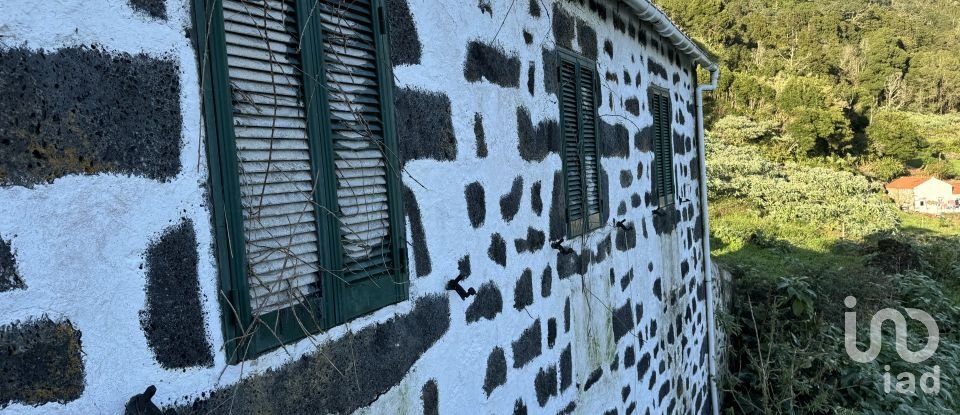 Maison T4 à Ribeiras de 120 m²