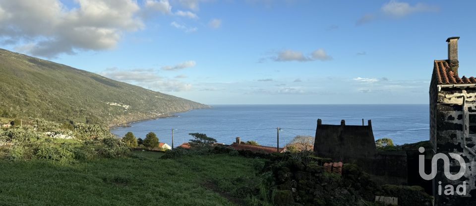 Maison T4 à Ribeiras de 120 m²