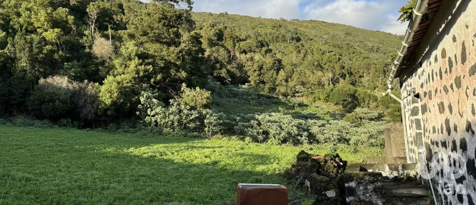 Maison T4 à Ribeiras de 120 m²