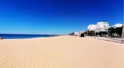 Boutique/Local commercial à Quarteira de 240 m²