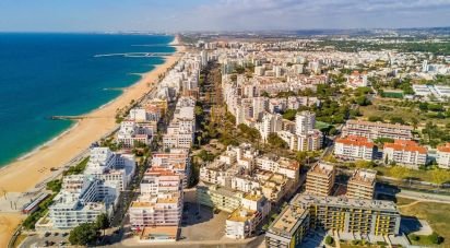 Boutique/Local commercial à Quarteira de 240 m²