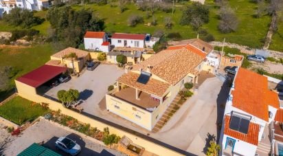 Maison T3 à Albufeira e Olhos de Água de 310 m²