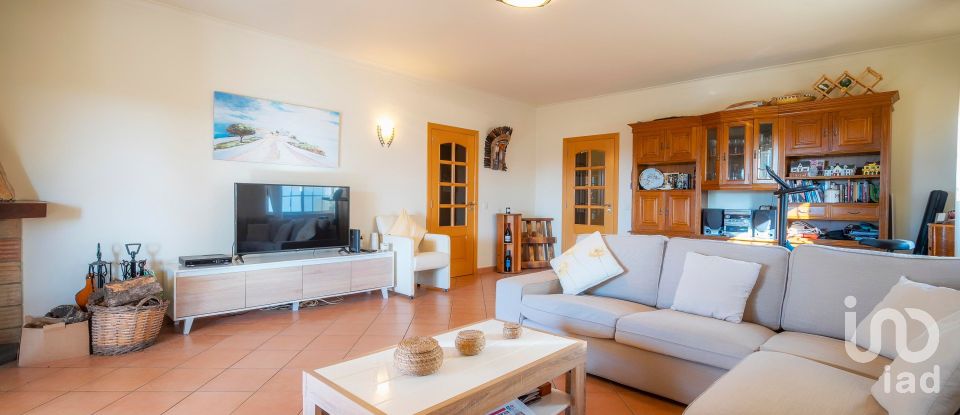 Moradia T3 em Albufeira e Olhos de Água de 310 m²