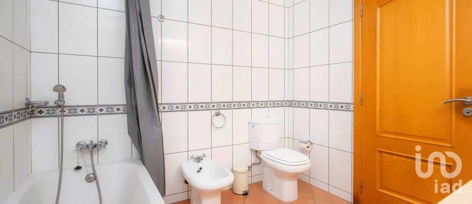 Moradia T3 em Albufeira e Olhos de Água de 310 m²