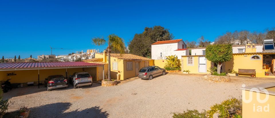 Moradia T3 em Albufeira e Olhos de Água de 310 m²