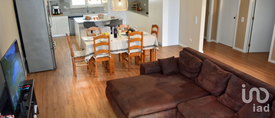 Gîte T3 à Tornada e Salir do Porto de 130 m²