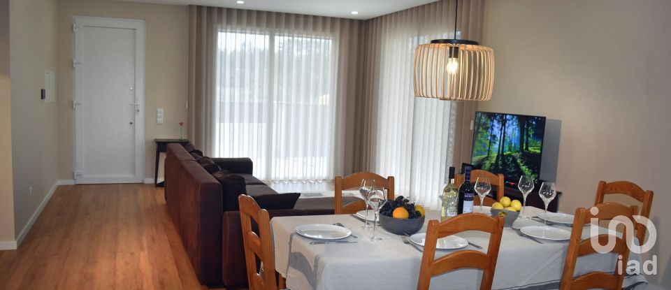 Gîte T3 à Tornada e Salir do Porto de 130 m²