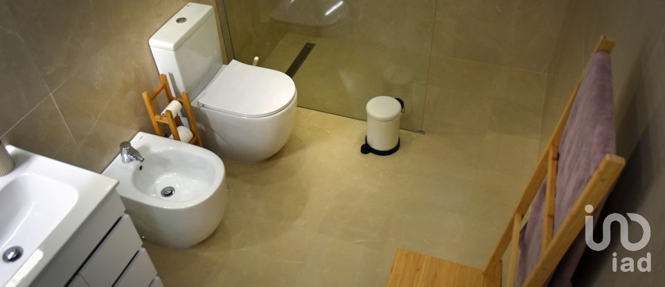 Gîte T3 à Tornada e Salir do Porto de 130 m²