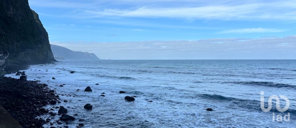 Land in São Vicente of 1,650 m²