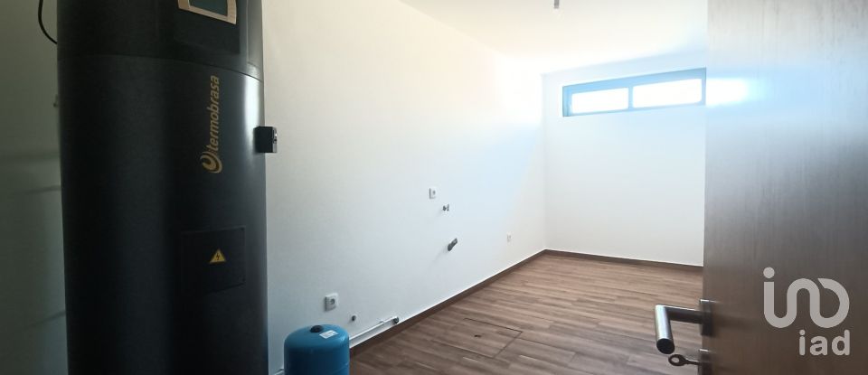 House T3 in Aguiã of 208 m²