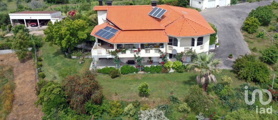 Farm T6 in Candosa of 334 m²