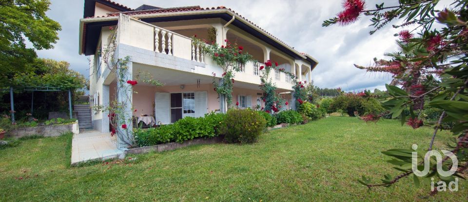 Farm T6 in Candosa of 334 m²