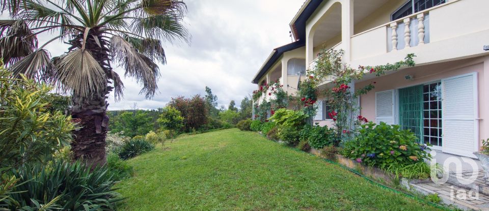 Farm T6 in Candosa of 334 m²