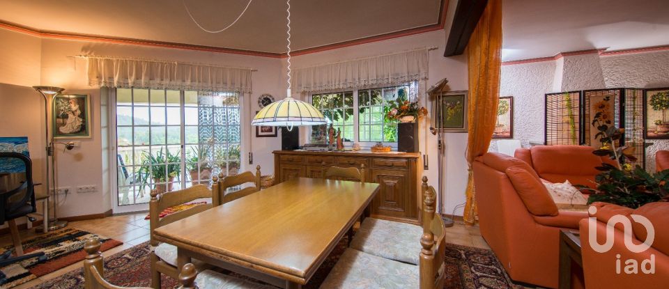 Farm T6 in Candosa of 334 m²