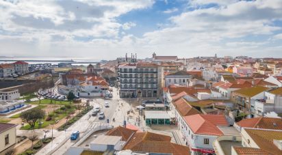 Block of flats in Peniche of 809 m²