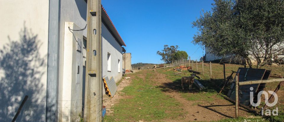 Quinta T0 em Ameixial (Santa Vitória e São Bento) de 180 m²