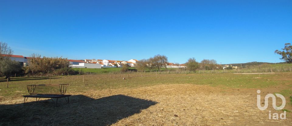 Quinta T0 em Ameixial (Santa Vitória e São Bento) de 180 m²