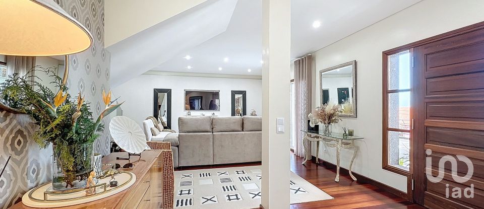 House T4 in São roque of 200 m²