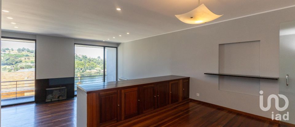 Maison T6 à Gondomar (São Cosme), Valbom e Jovim de 315 m²