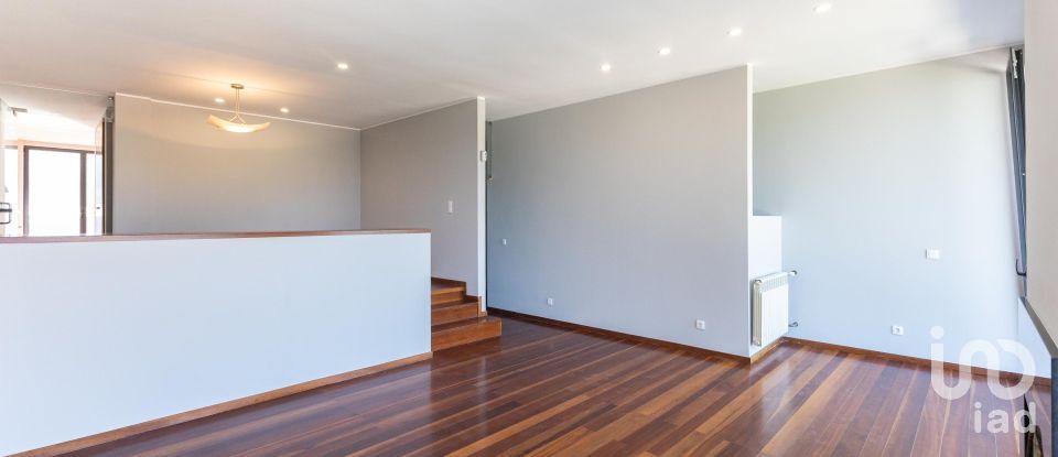 Maison T6 à Gondomar (São Cosme), Valbom e Jovim de 315 m²