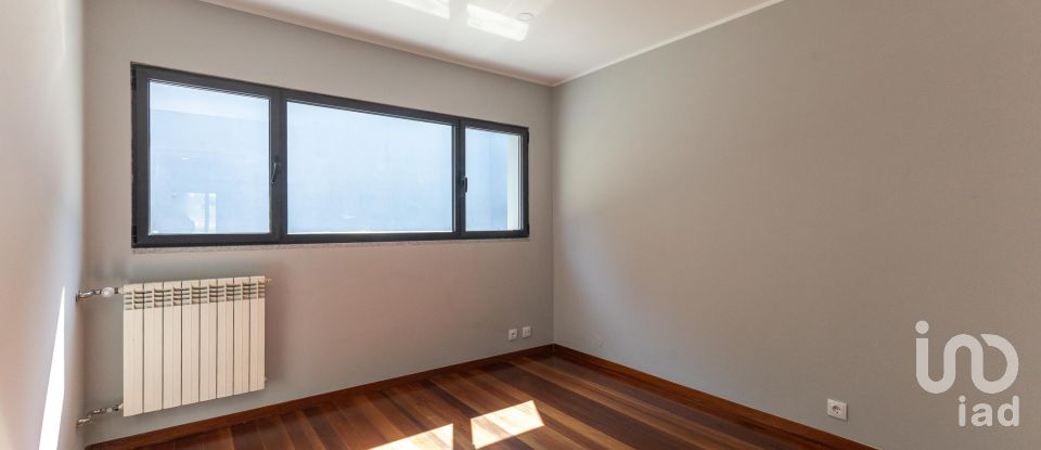 Maison T6 à Gondomar (São Cosme), Valbom e Jovim de 315 m²