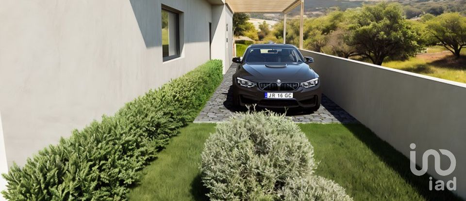 Maison T3 à Mexilhoeira Grande de 120 m²