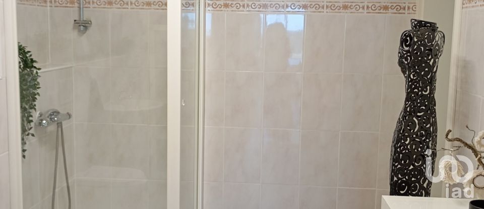 Mansion T3 in Mexilhoeira Grande of 315 m²