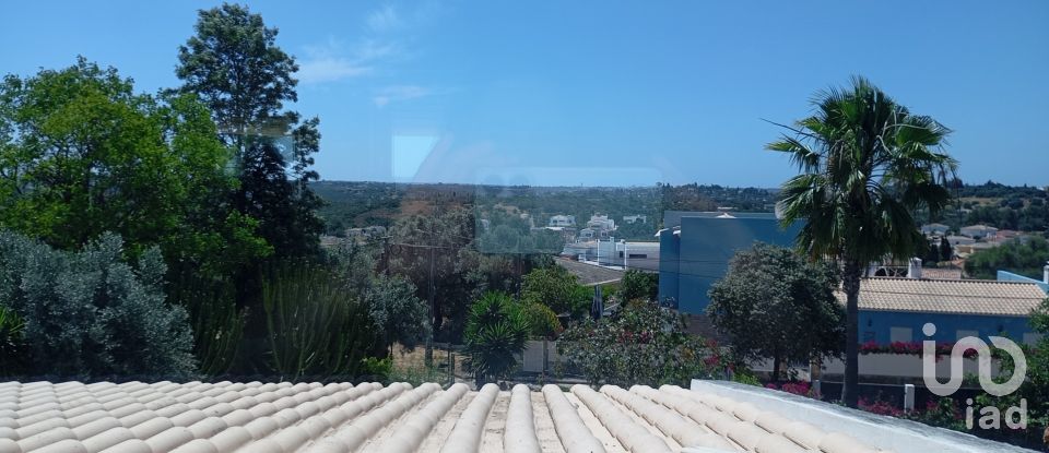 Mansion T3 in Mexilhoeira Grande of 315 m²