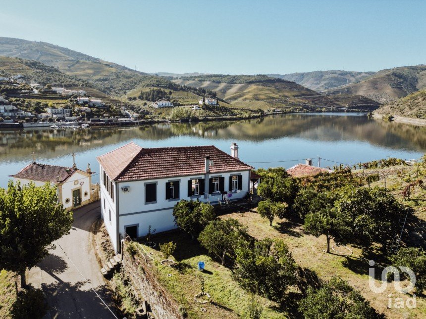 Ferme T6 à Galafura e Covelinhas de 679 m²