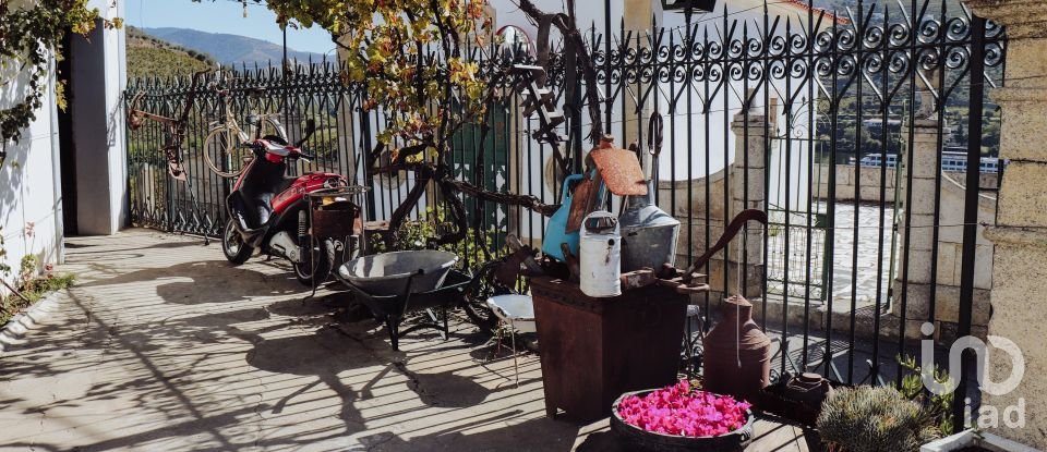 Ferme T6 à Galafura e Covelinhas de 679 m²