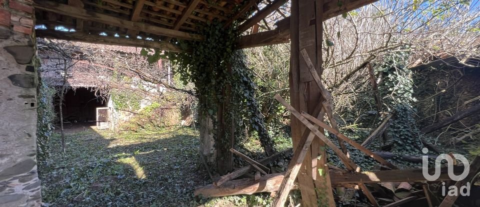 Maison traditionnelle T1 à Gândaras de 160 m²