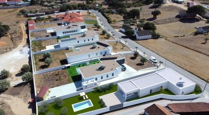 House T3 in São Sebastião of 189 m²