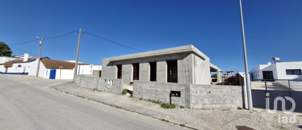 Moradia T3 em São Sebastião de 189 m²