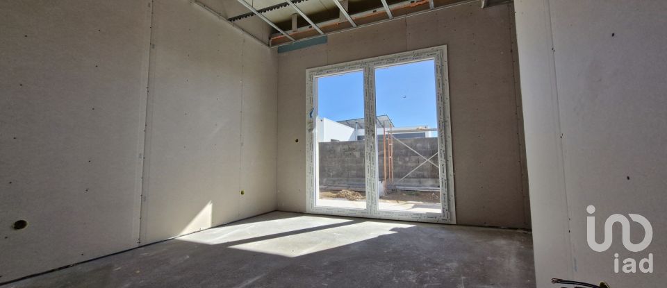 Moradia T3 em São Sebastião de 189 m²