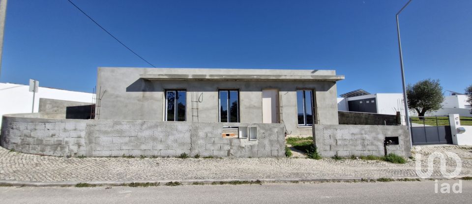 Moradia T3 em São Sebastião de 189 m²